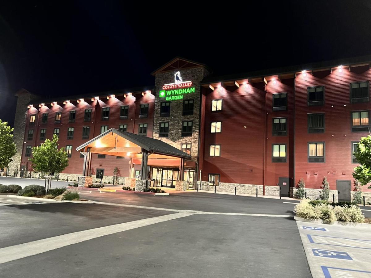 Wyndham Garden Redwood Valley - Ukiah المظهر الخارجي الصورة