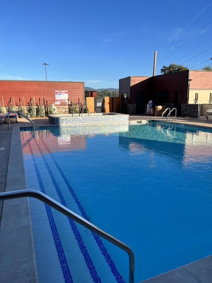 Wyndham Garden Redwood Valley - Ukiah المظهر الخارجي الصورة